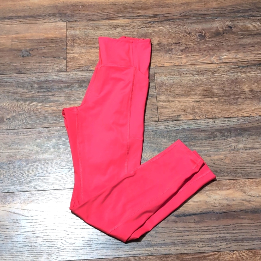 Girlfriend Collective Compressive Pocket Legging in Geranium, Medium